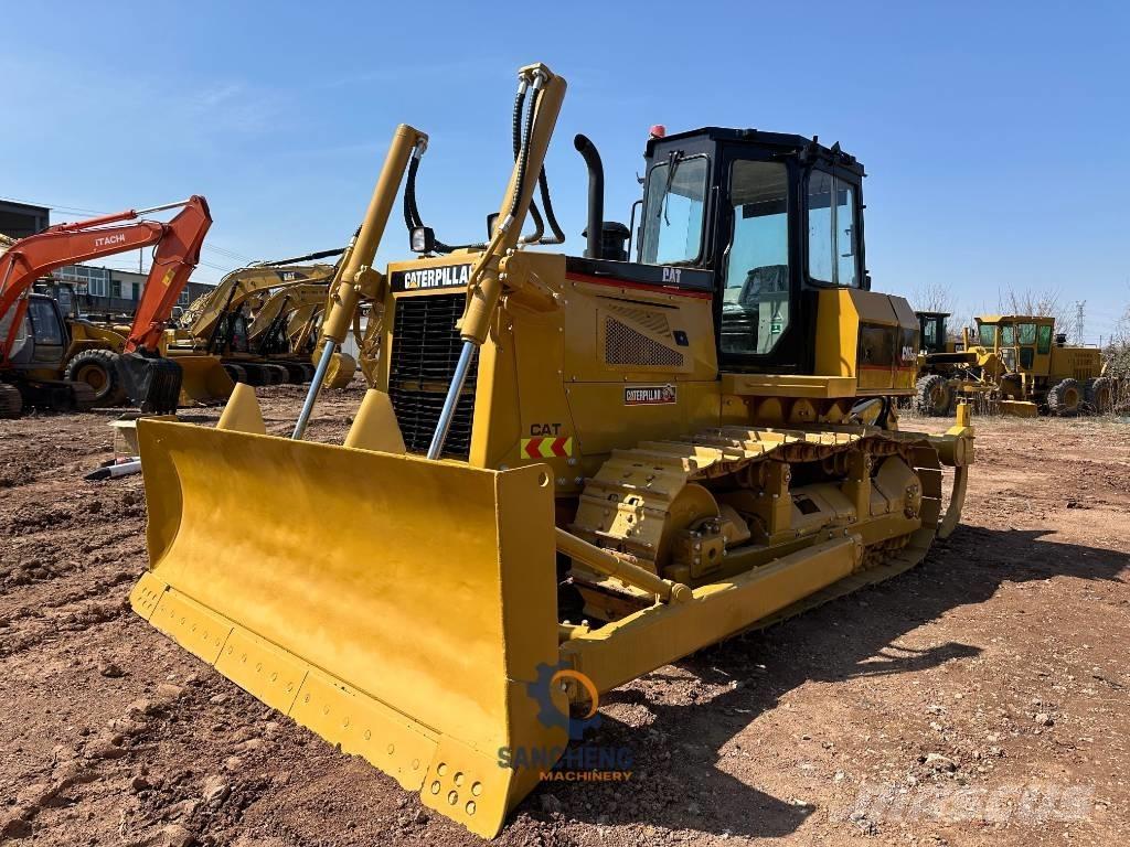 CAT D 6 G Crawler dozers