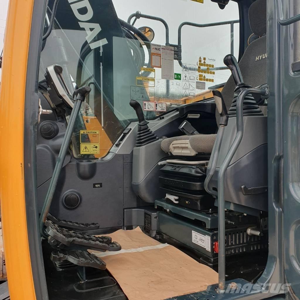Hyundai HX 130 ALCR Crawler excavators