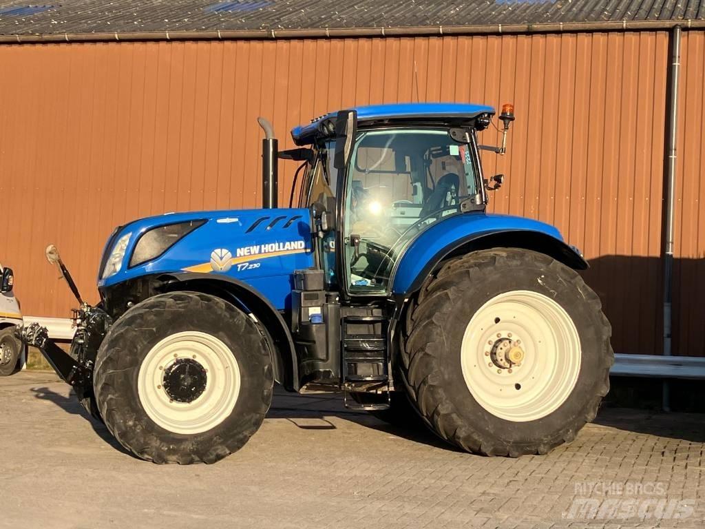 New Holland T 7.230 Tractors
