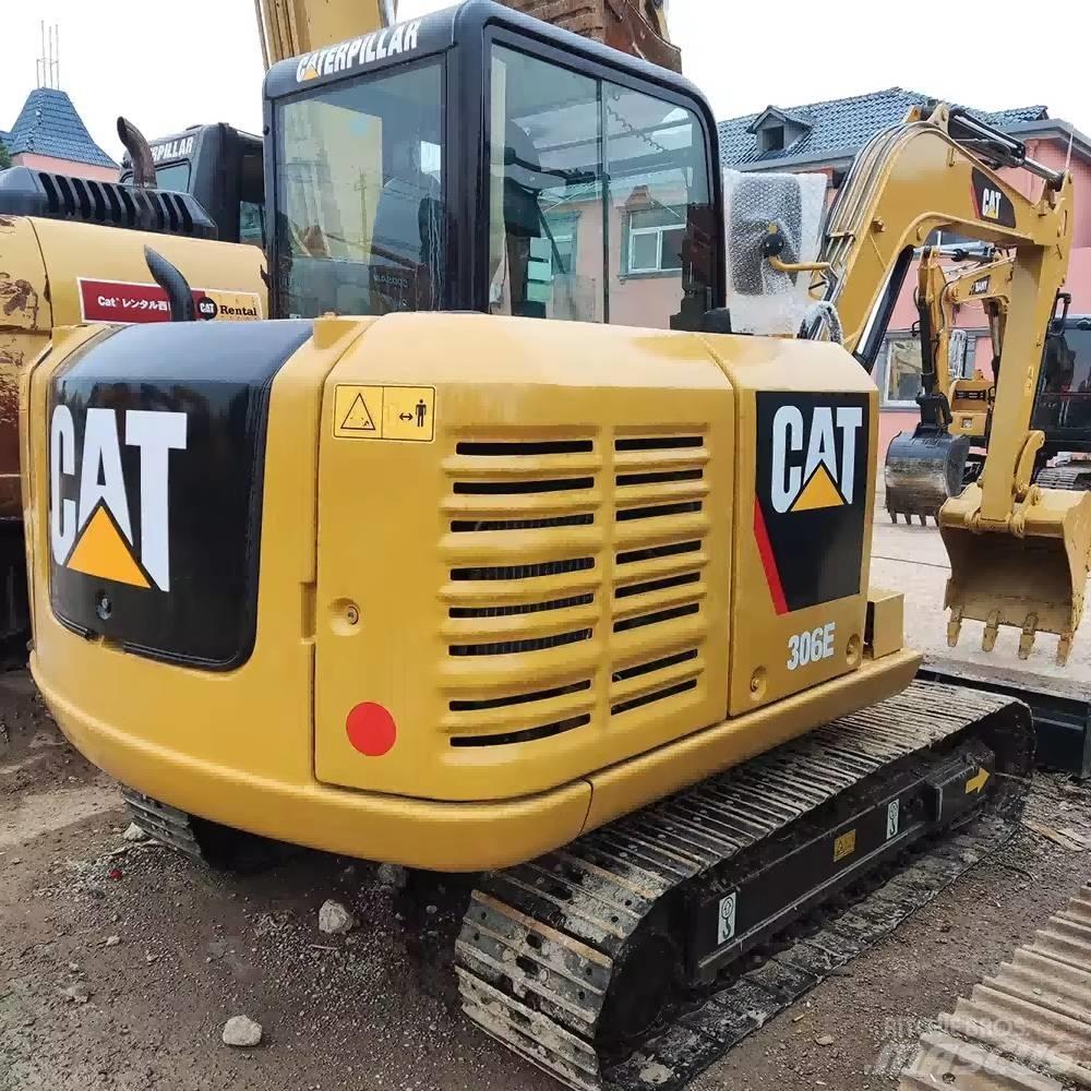 Carter 305E2 Crawler excavators