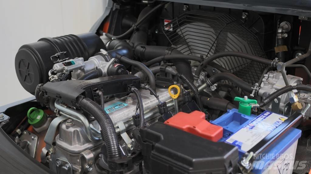 Toyota 8 FGF 15 LPG trucks
