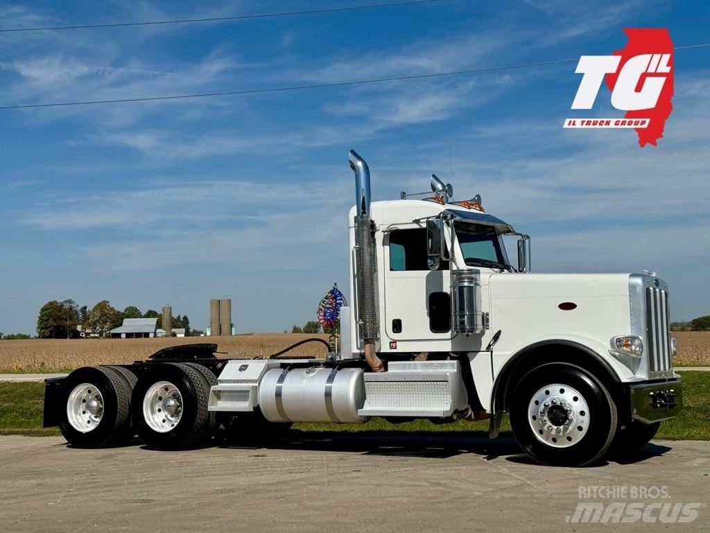Peterbilt 389 Prime Movers