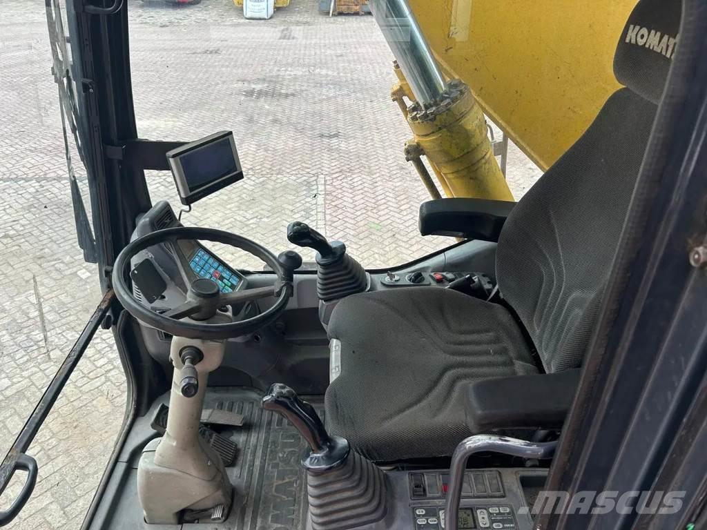 Komatsu PW200 Wheeled excavators