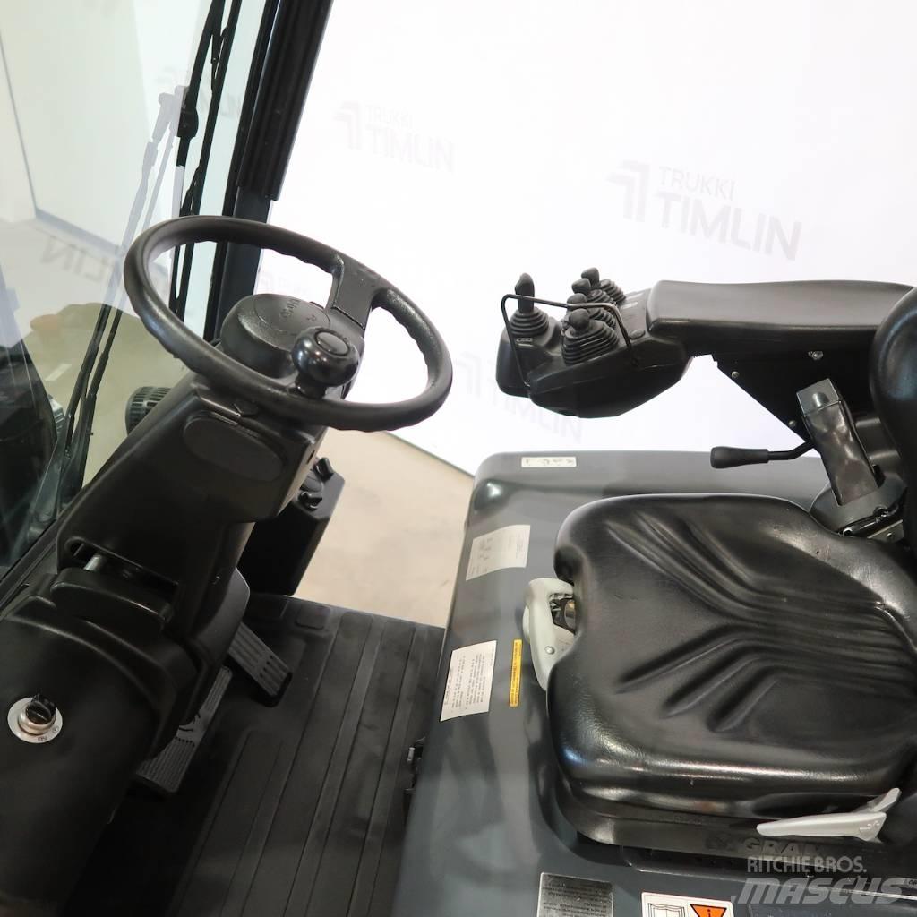 Toyota 8FBMT35 Electric forklift trucks