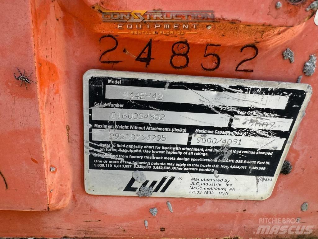 JLG 944 E-42 Other