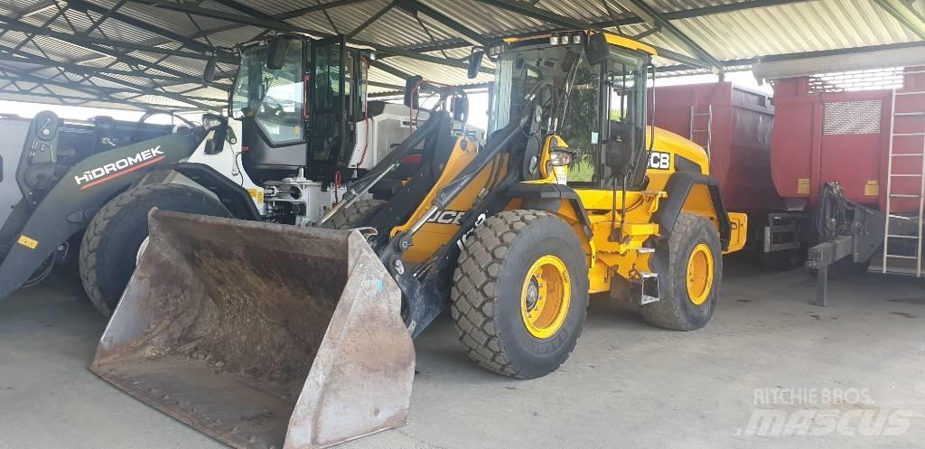 JCB 437 Wheel loaders