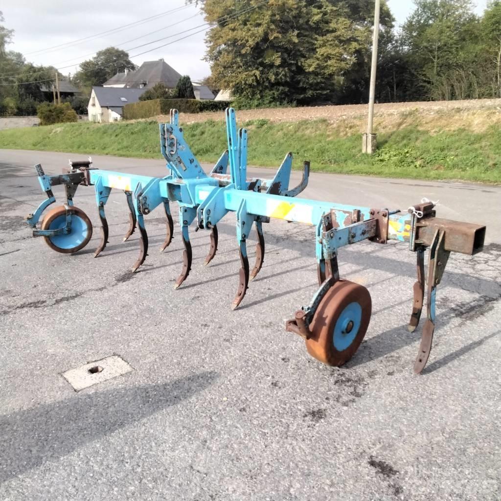 Lemken TOPAS Cultivators
