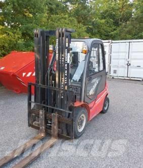 Manitou MI 25 Diesel trucks