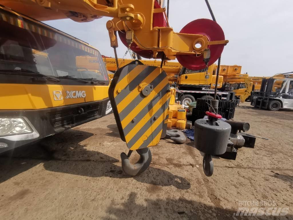 XCMG QAY 160 All terrain cranes