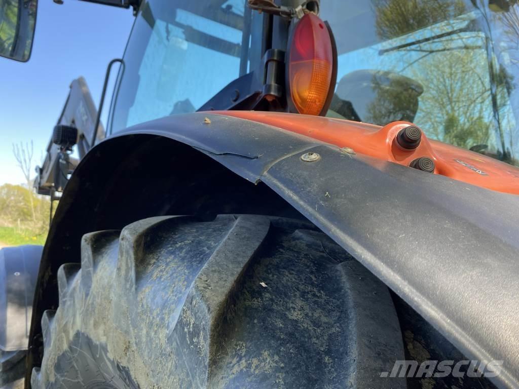 Kubota M 135 GX Tractors