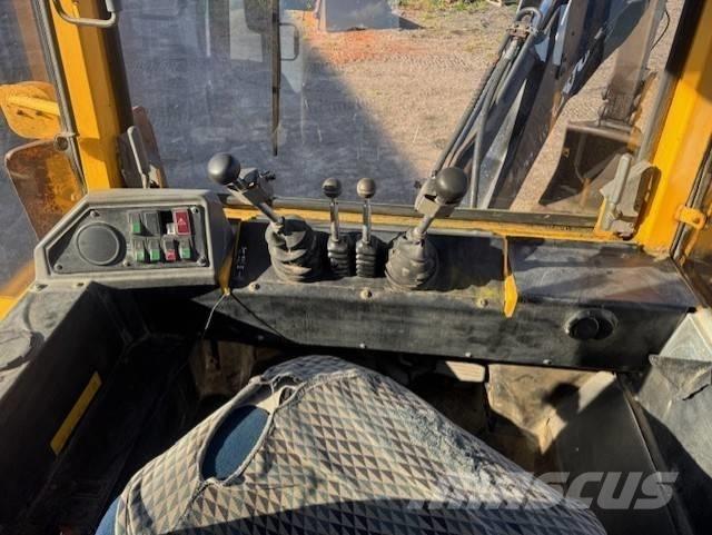 Volvo BM 6300 Backhoe