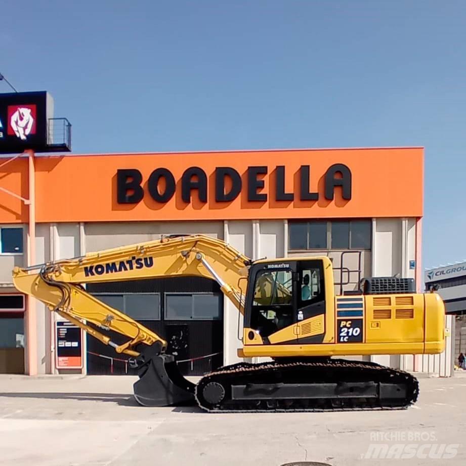 Komatsu PC 210 LC-11 Crawler excavators
