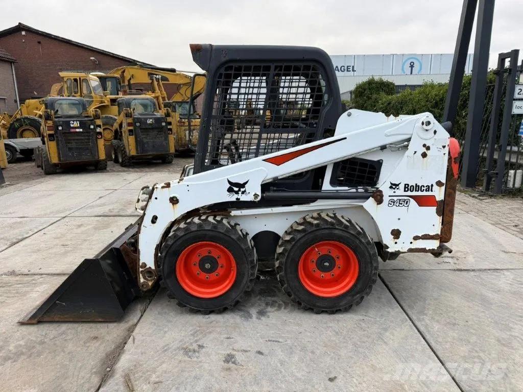 Bobcat S450 Skid steer loaders