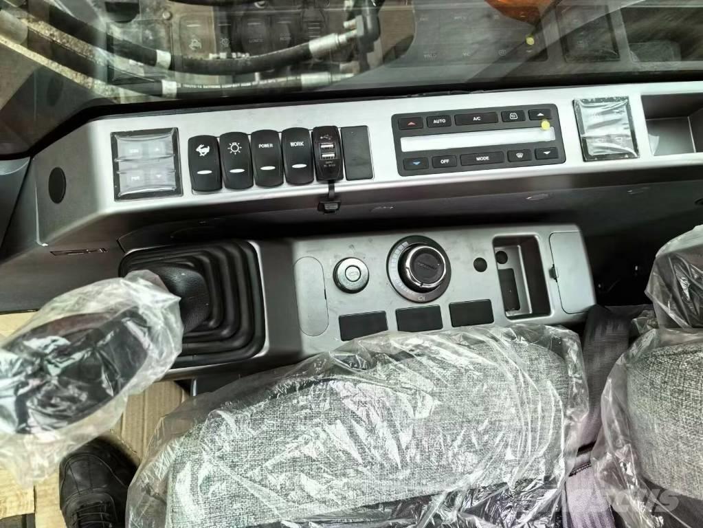 Doosan DX215 Crawler excavators