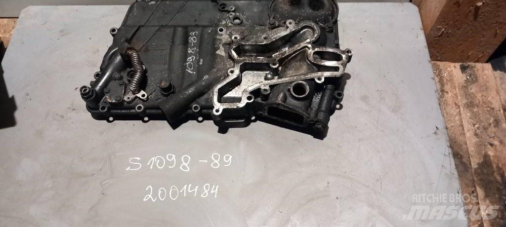Scania R 440.     2001484 Engines