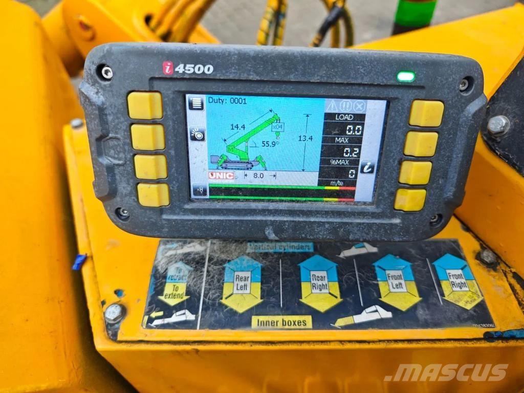 Unic URA 376 C Track mounted cranes