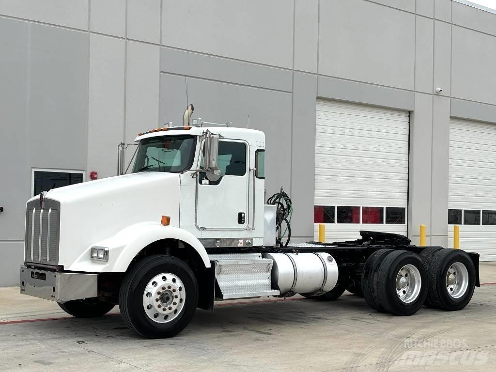 Kenworth T 800 Prime Movers