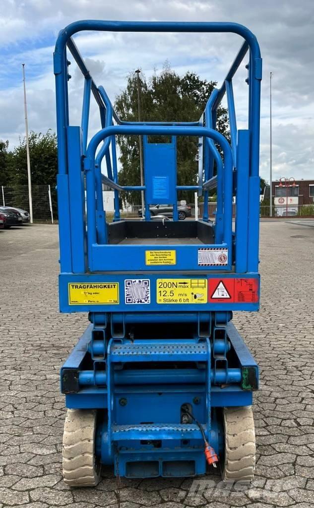 Genie 2032 Scissor lifts