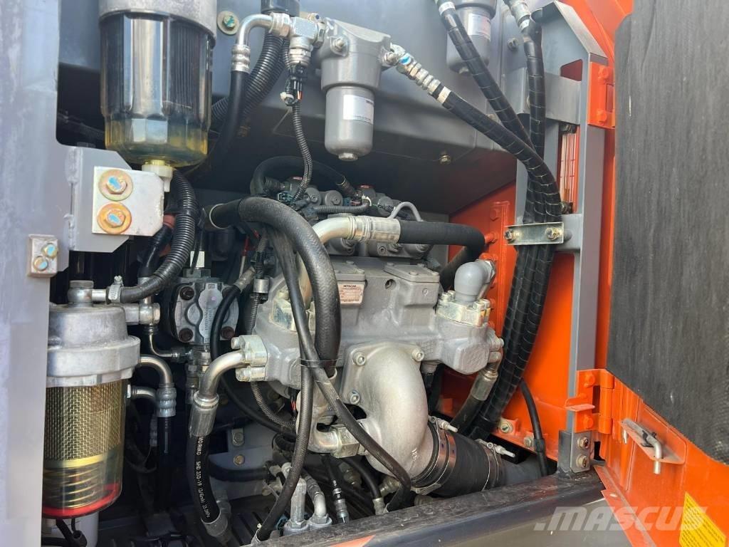 Hitachi ZW 170-5 Wheeled excavators