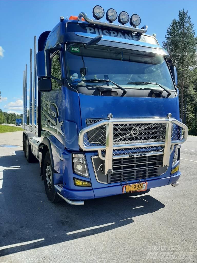 Volvo FH 16 Timber trucks