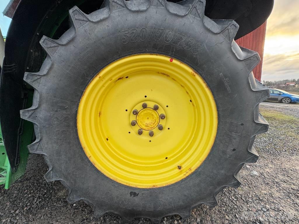 John Deere 6130 R Tractors
