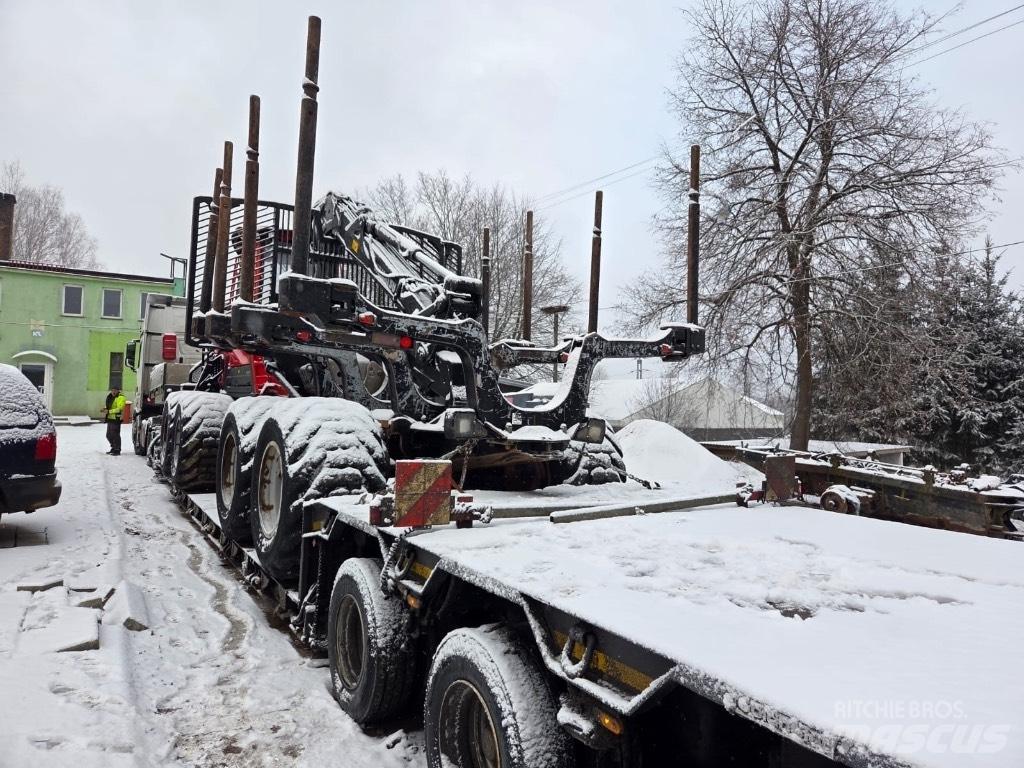 Komatsu 855 Forwarders