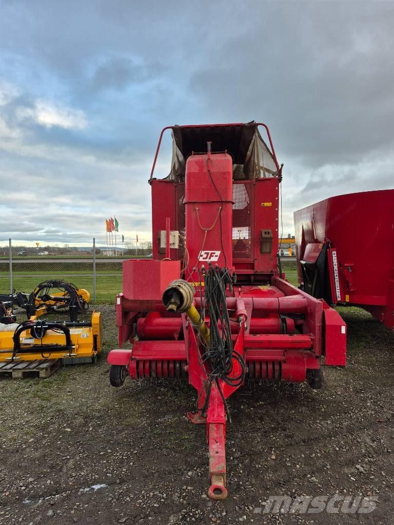 JF 3500 Self-loading trailers