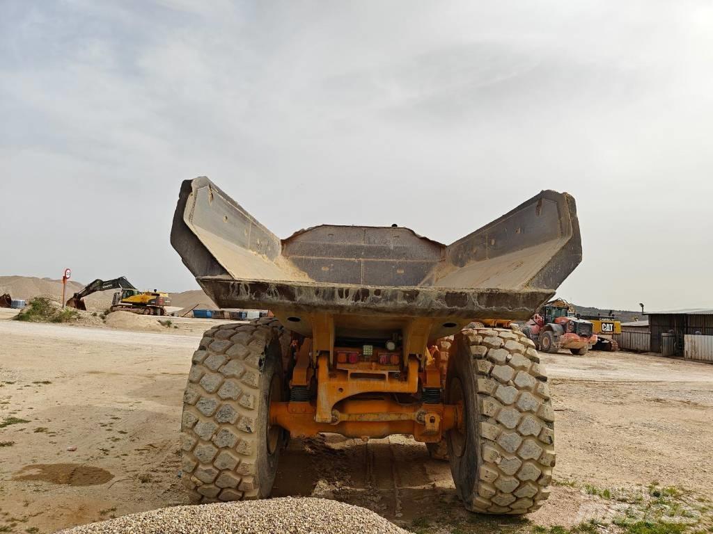 CAT FOR PARTS 740B Articulated Haulers