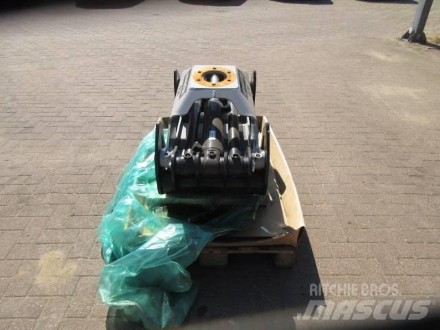 Cranab G36  G28  G25 Grapples