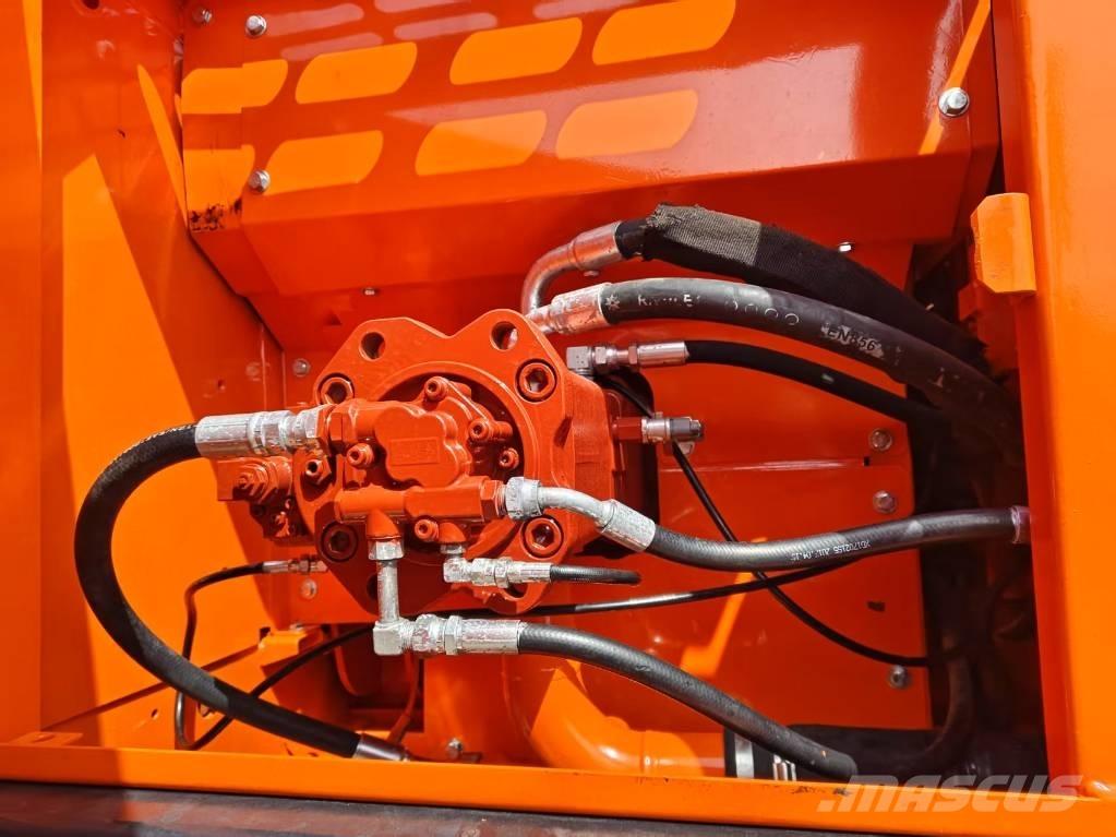 Doosan DX 225 LC-9C Crawler excavators