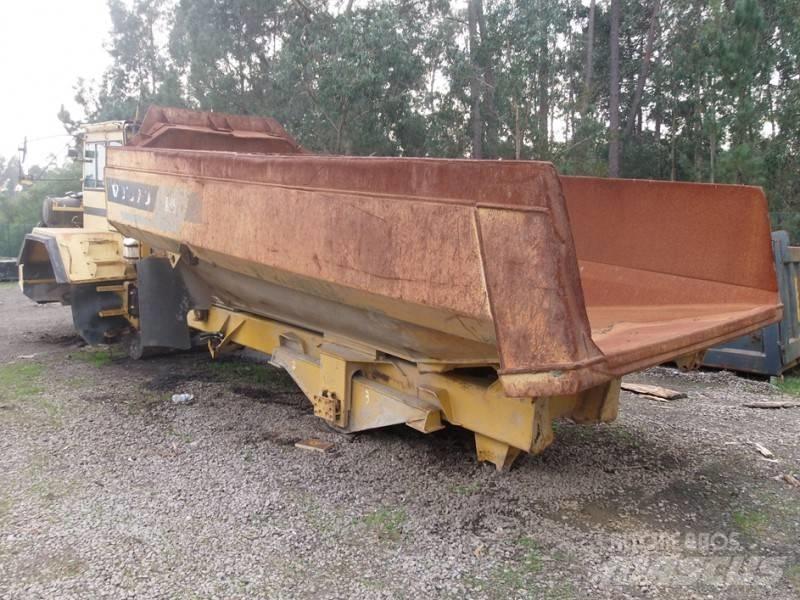 Volvo A35C (Parts) Chassis and suspension