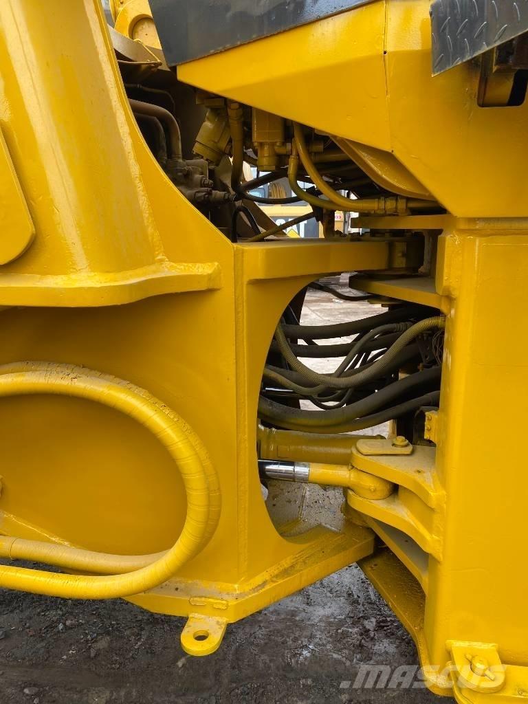 Komatsu WA 470-3 Wheel loaders
