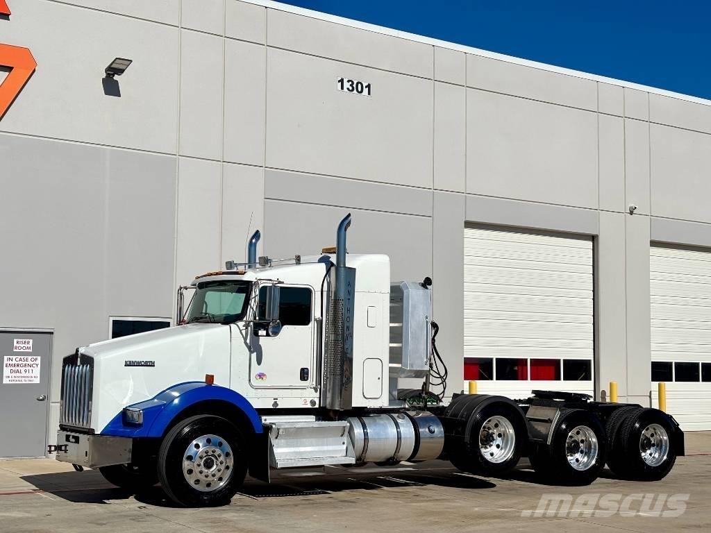 Kenworth T 800 Prime Movers