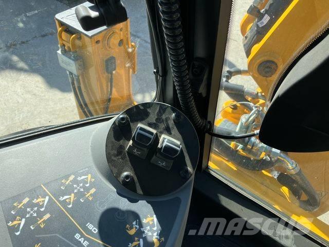 JCB 3CX Plus AEC Backhoe