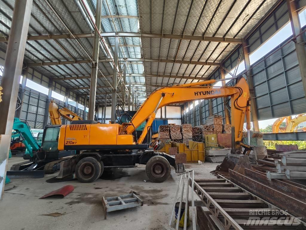 Hyundai R210w-7 Wheeled excavators