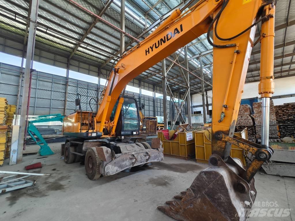 Hyundai R210w-7 Wheeled excavators