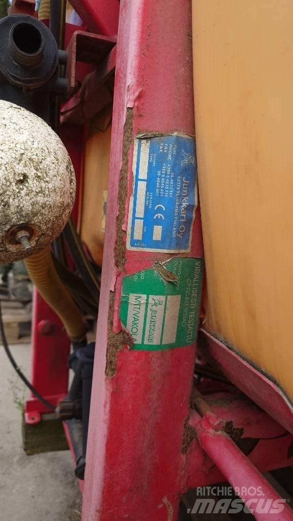 Junkkari 87900 Mounted sprayers