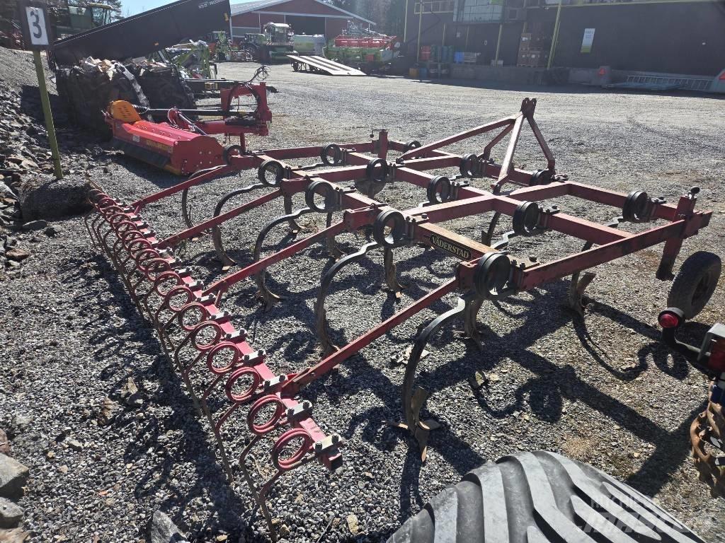 Väderstad Cultivator Cultivators