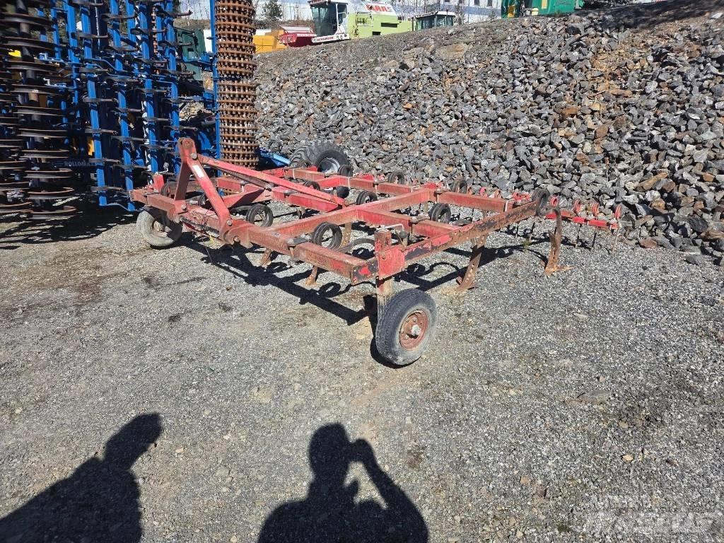 Väderstad Cultivator Cultivators