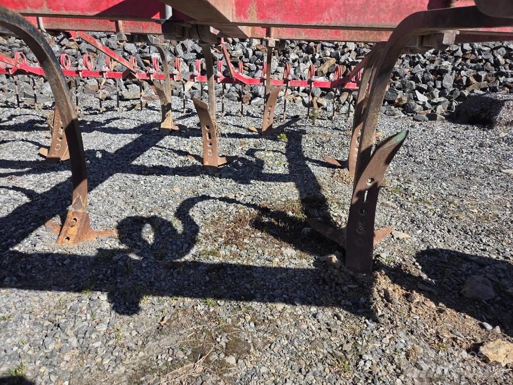 Väderstad Cultivator Cultivators