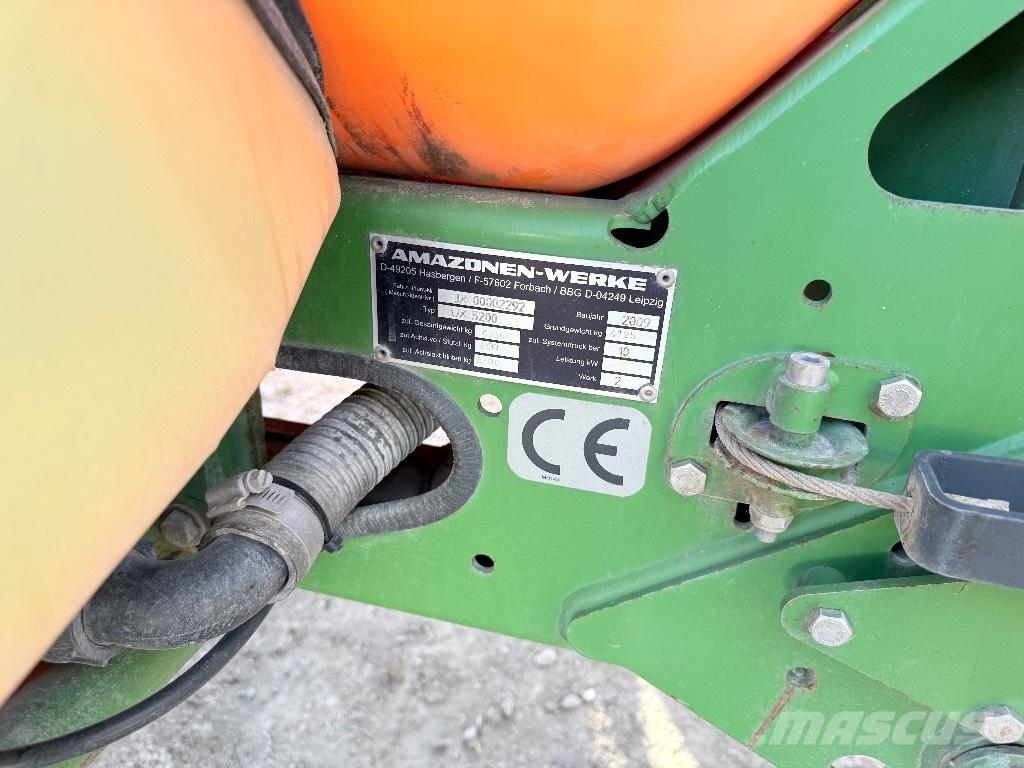 Amazone UX 5200 36m Trailed sprayers