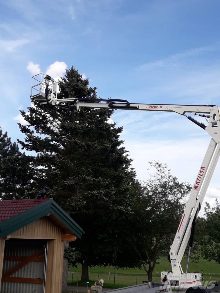 Matilsa Parma17 Trailer mounted platforms