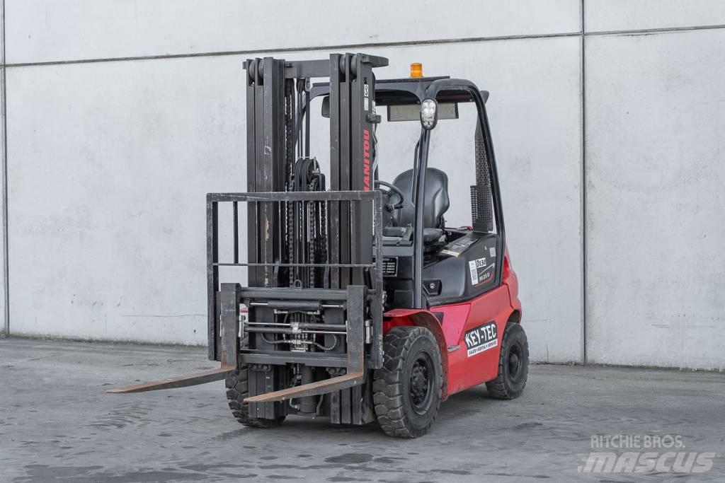 Manitou MI 25 D Diesel trucks