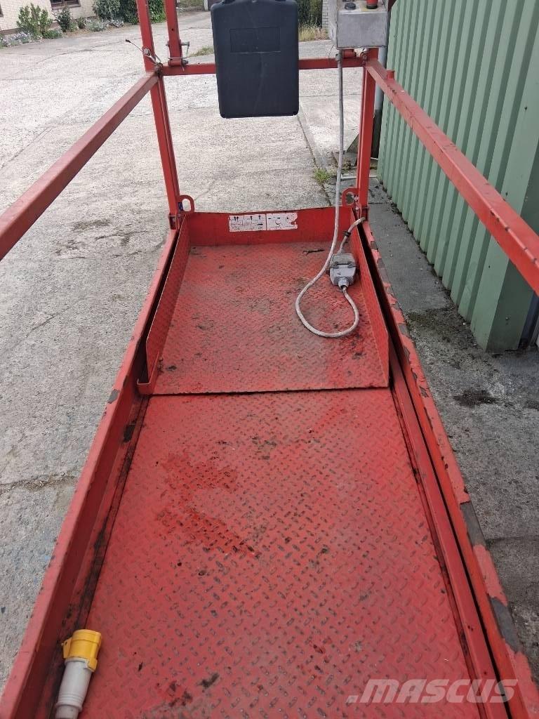 SkyJack SJ III 3226 Scissor lifts