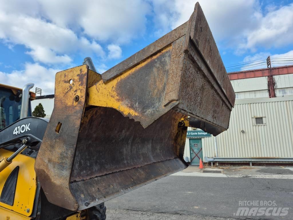 John Deere 410 K Backhoe