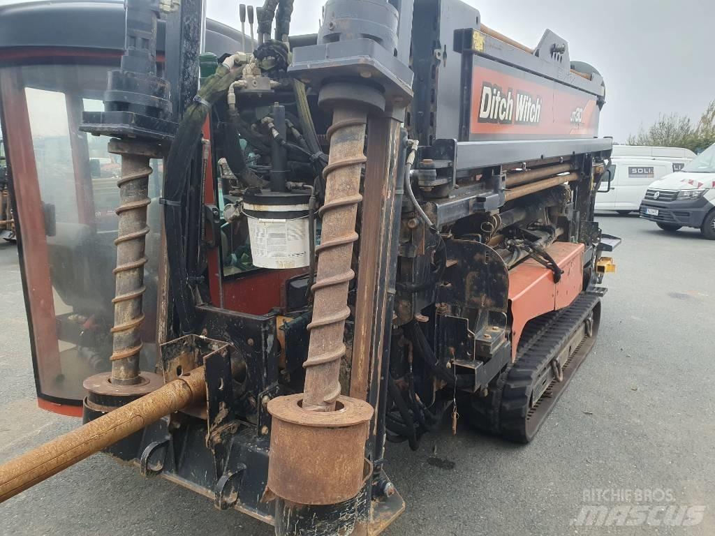 Ditch Witch JT 30 AT Horizontal drilling rigs