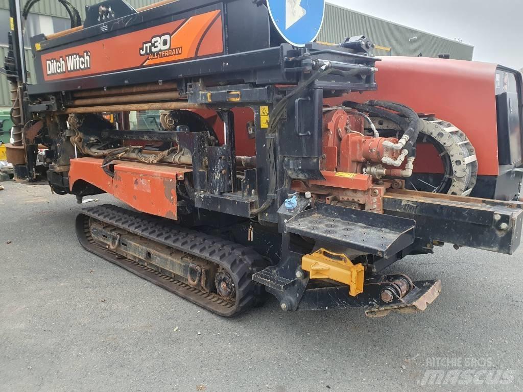 Ditch Witch JT 30 AT Horizontal drilling rigs