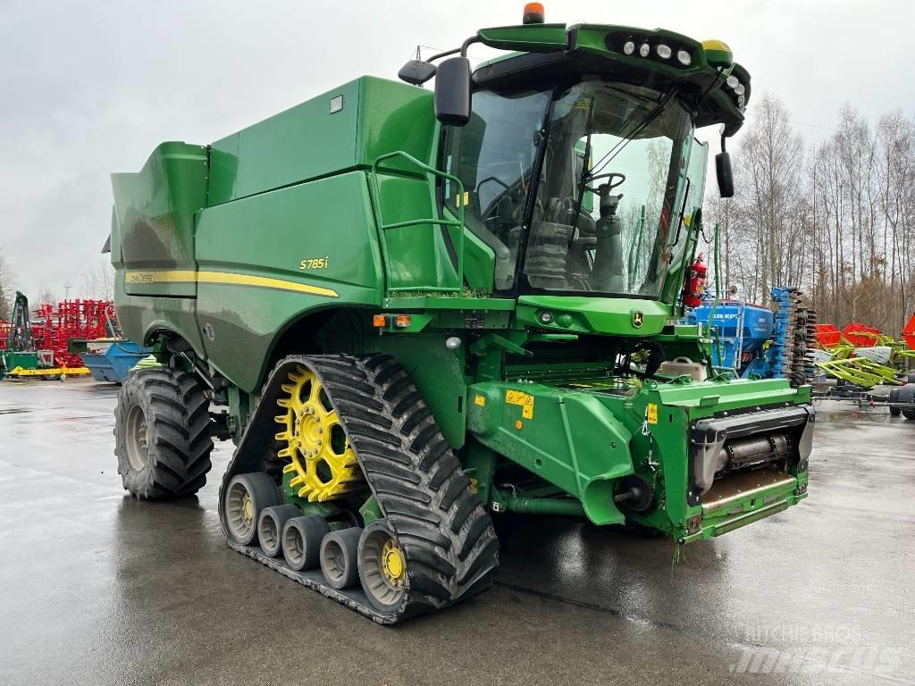 John Deere S 785i Combine harvesters