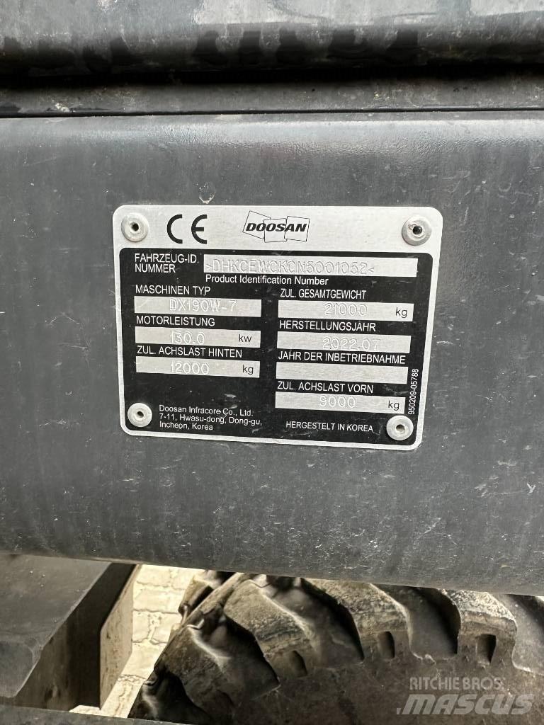 Doosan DX 190 W-7 Wheeled excavators