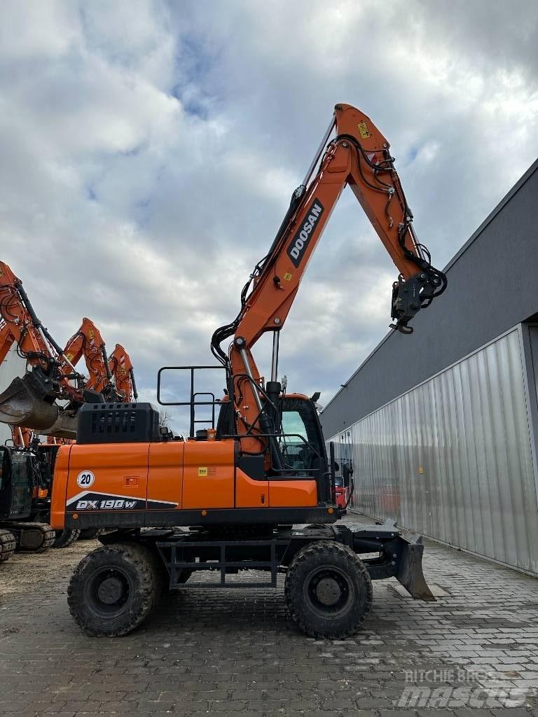 Doosan DX 190 W-7 Wheeled excavators